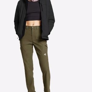 NEW Eddie Bauer Hiking Pants, Size 6 Regular